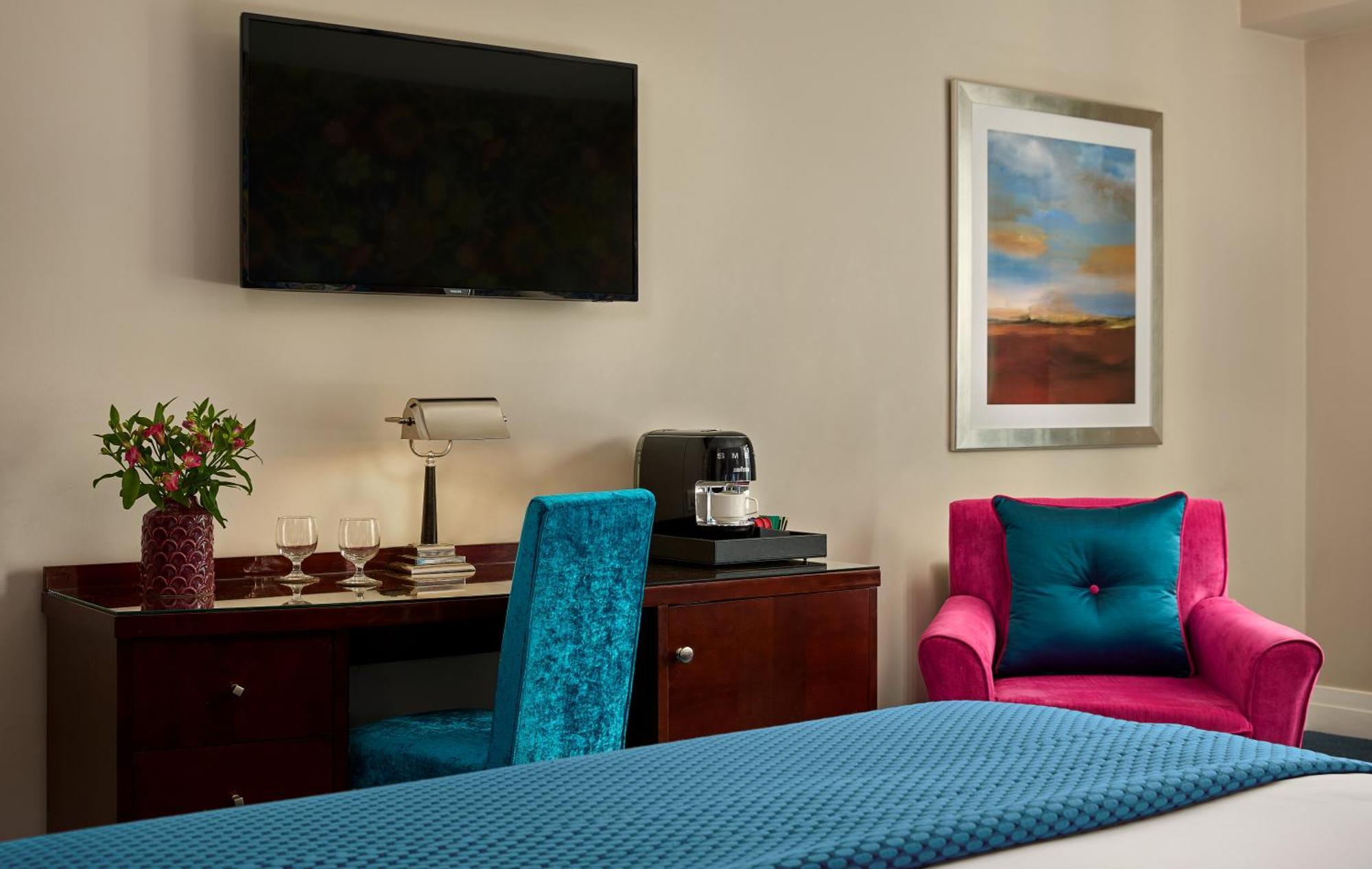 The Ross Hotel Killarney Exterior photo